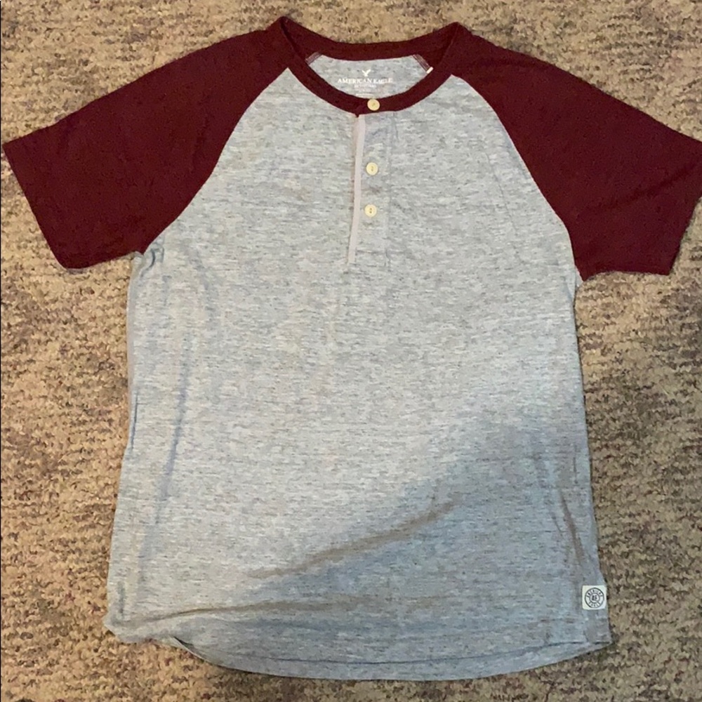 American Eagle t-shirt